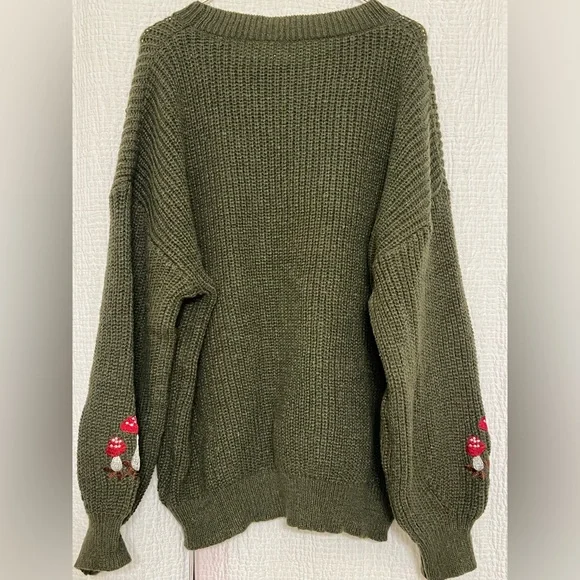 ROMWE NWT Forest Green Woodland Embroidered Sweater - Picture 7 of 7